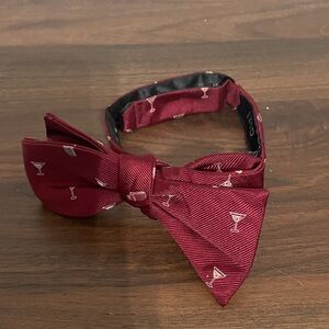 Izod Silk Self Tie Adjustable Bow Tie Bowtie Bartender Cocktails Maroon